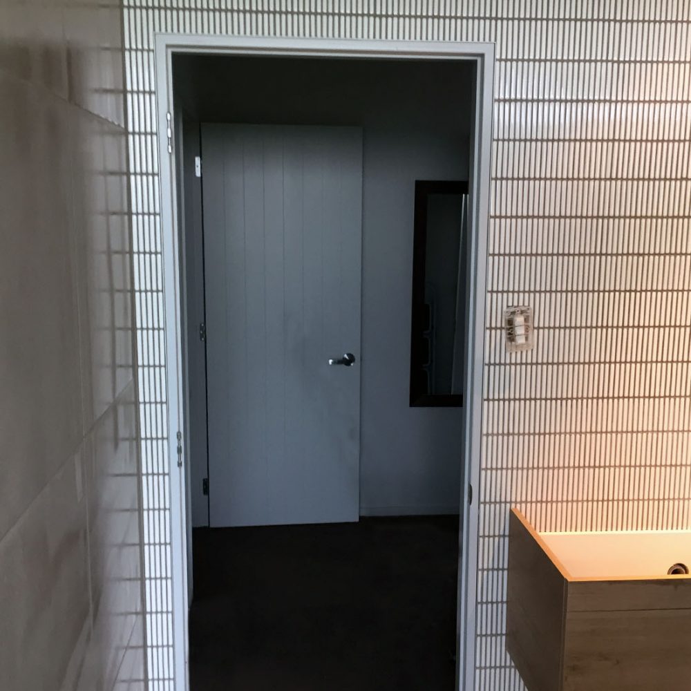 Finger tiles
