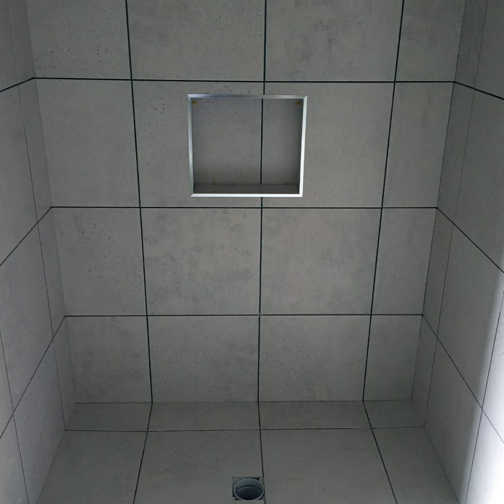 Shower and soap box