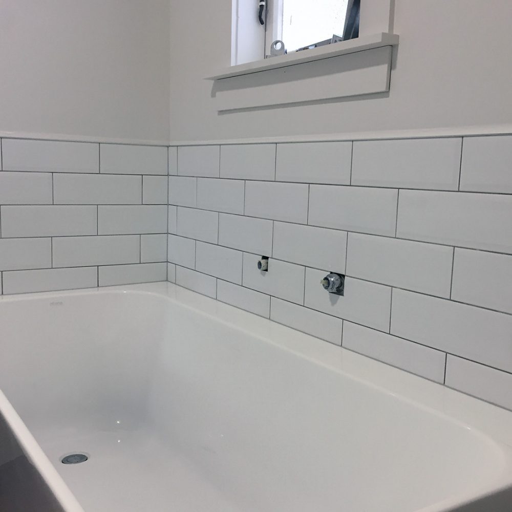 Bathtub